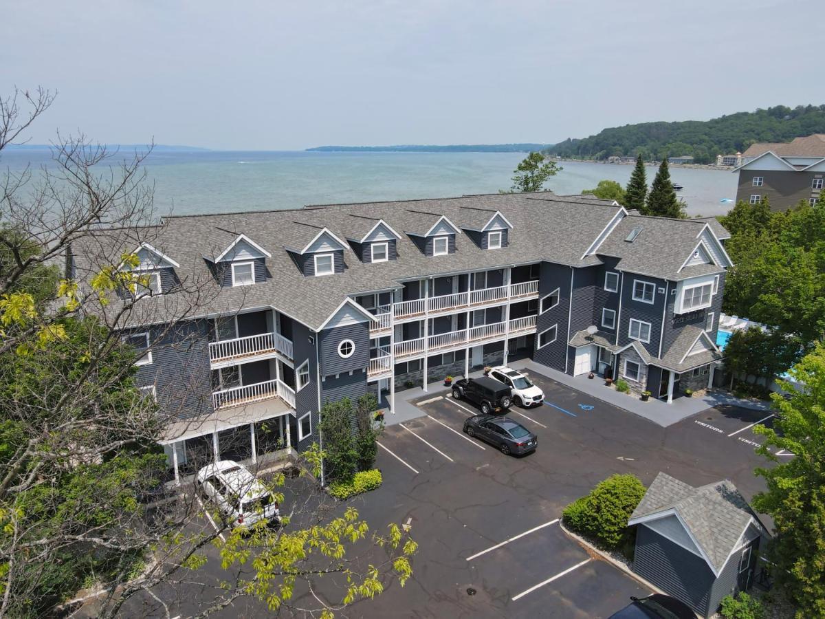 103 North Shore Inn Traverse City Dış mekan fotoğraf