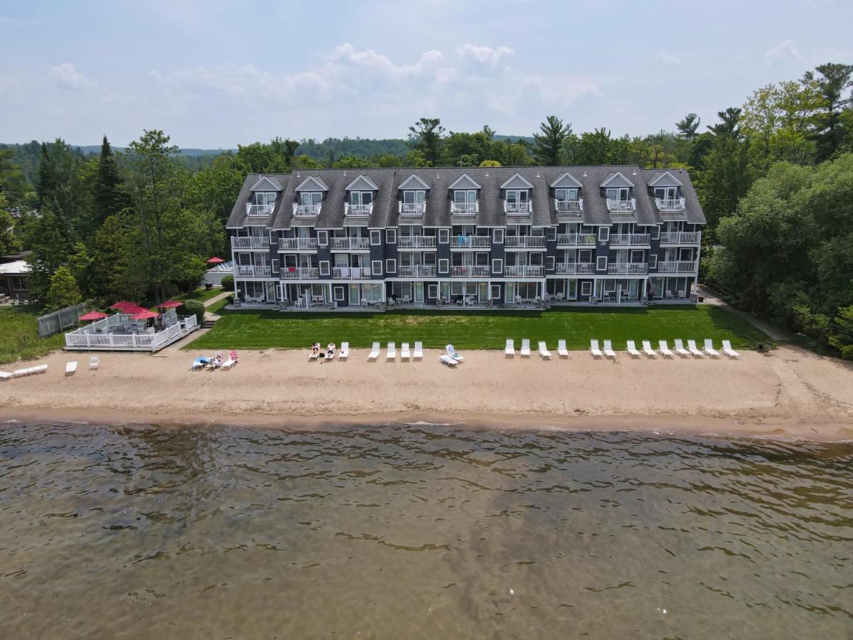 103 North Shore Inn Traverse City Dış mekan fotoğraf