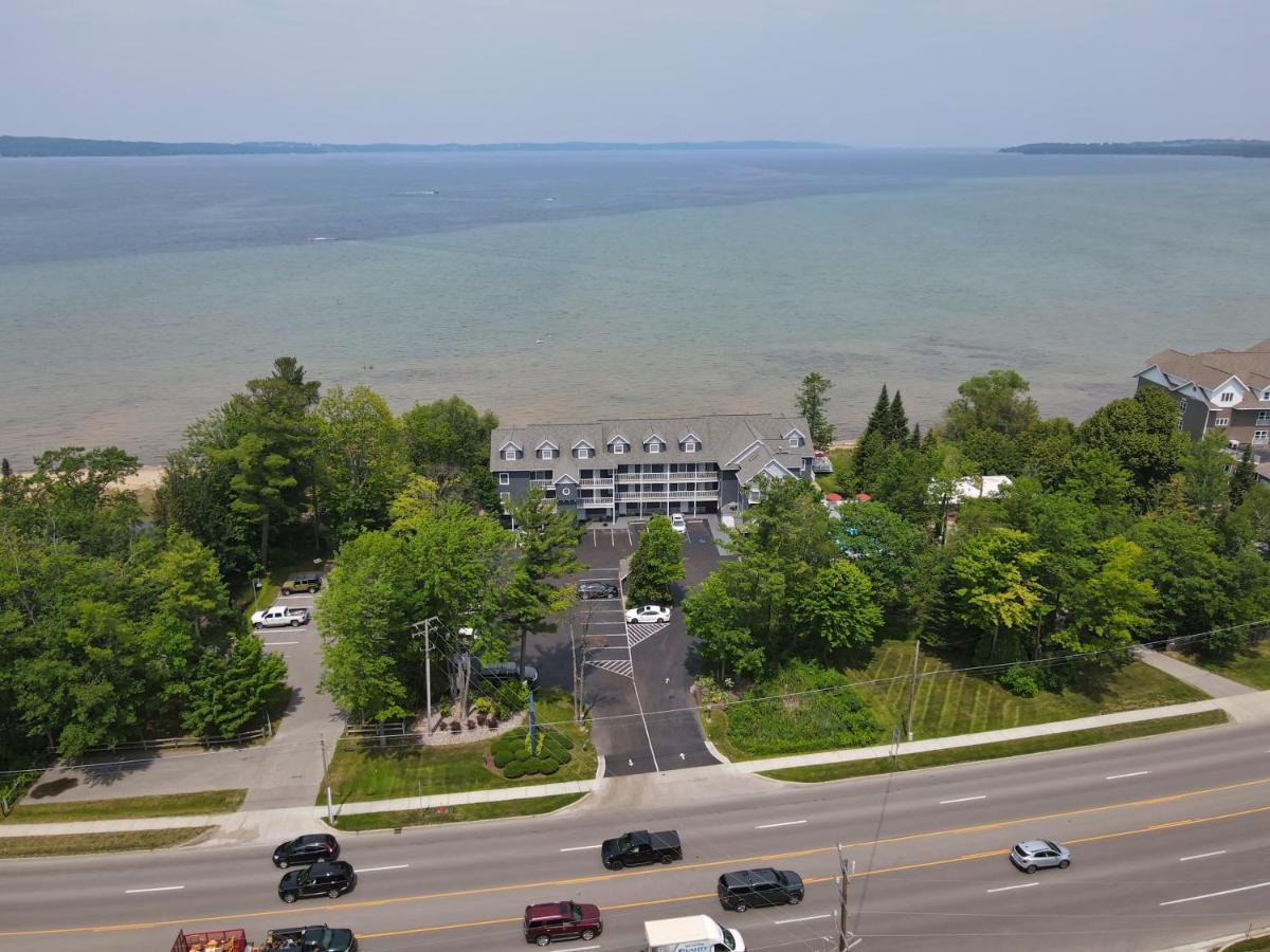 103 North Shore Inn Traverse City Dış mekan fotoğraf