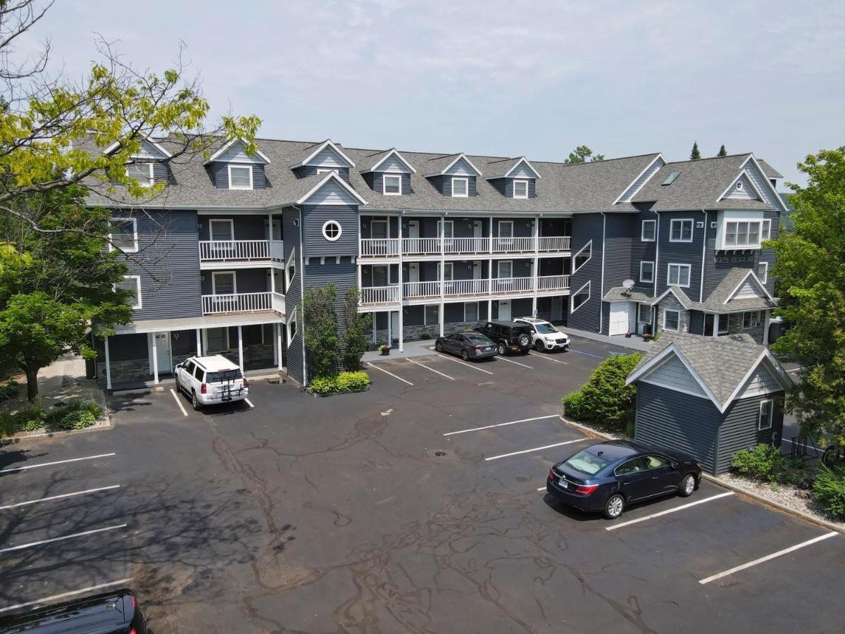 103 North Shore Inn Traverse City Dış mekan fotoğraf